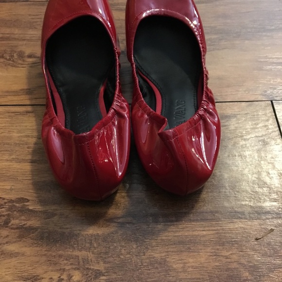 Vera Wang Red  Patent Leather Ballet Flats - Picture 5 of 5